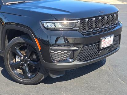 jeep grand cherokee 2023 1C4RJHAG0PC582673 image jeep grand cherokee 2023 1C4RJHAG0PC582673 image